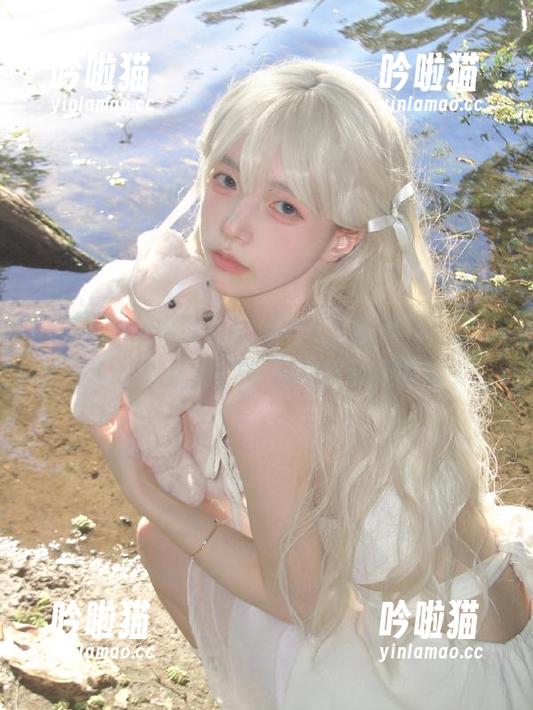 166.su 警告!166.su发布黑料,它的劲儿大过我奶奶拿着拖把追我的样子