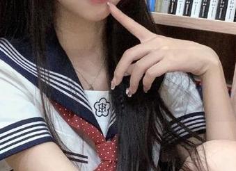 51吃瓜app：黑料速报，想看就来！