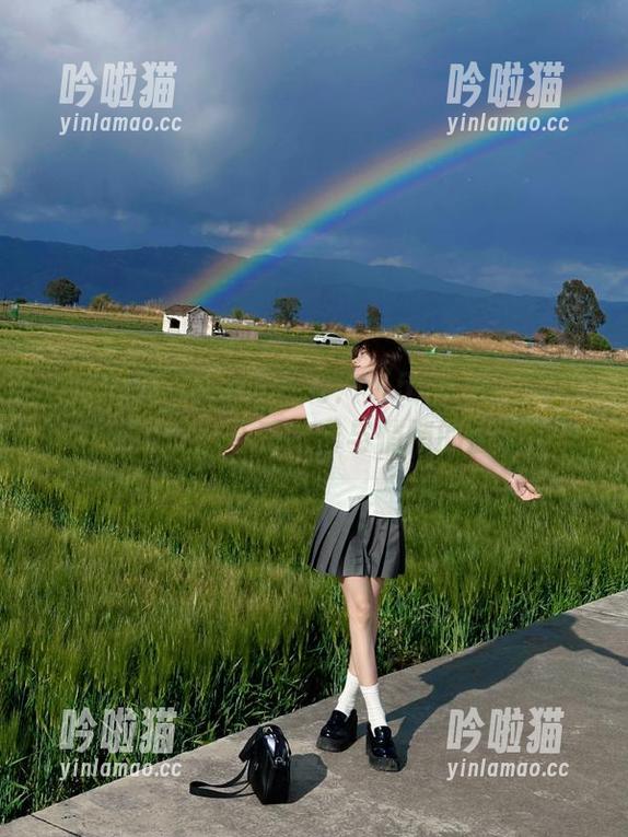 51吃瓜 吃瓜有技巧:“51吃瓜”iOS网页入口,享受点击与悄悄的激动~