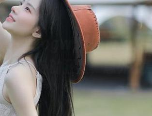 观看cgw51吃瓜起来，仿佛置身于一场八卦的狂欢，意外不意外？