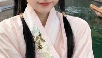 超火的’51黑瓜吃料网’入口又更新了，赶紧下载，不然会被落下哦！