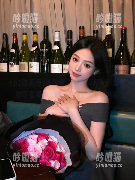 52吃瓜网 每次刷“52吃瓜网”,都默默盯着视频,像个等果熟的猕猴桃!