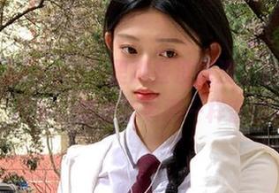 “cgw”里那些没完没了的“永久”八卦，像往年老酒一样香醇。