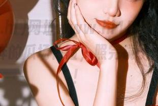 网址www.hl155.ccm，给你不一样的瓜场体验，照完镜子再来一发！