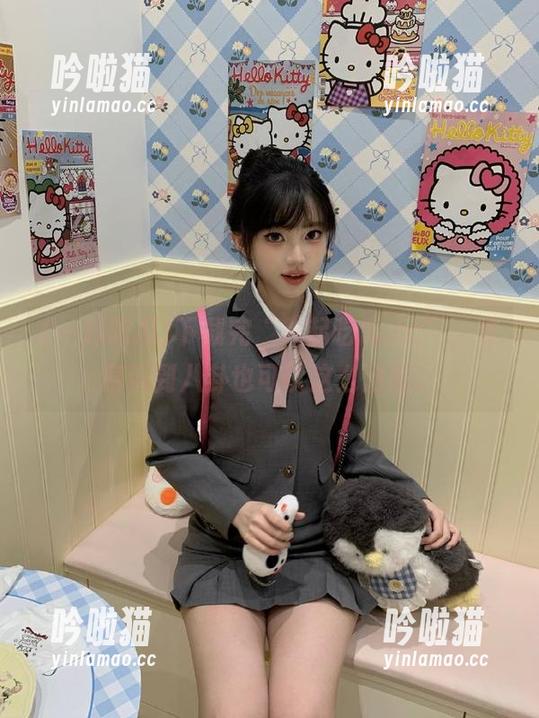 一起吃瓜 下载完“一起吃瓜.cc”,才意识到八卦也可以这么治愈。