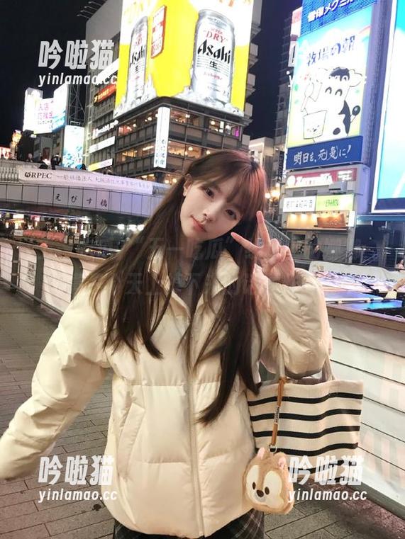 “五一吃瓜”线路上的娜娜，真是个天上掉下来的话题炸弹啊