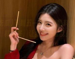 下载五一吃瓜，黑料像波浪一样涌来，让我眼花缭乱！