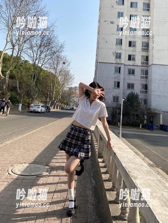 吃瓜福利 一条线路游走在八卦之间,体验吃瓜福利的独特风景线。