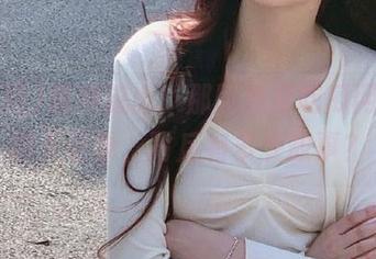 视频流出：那段免费吃瓜网红QQ聊天记录，背后有多少故事？