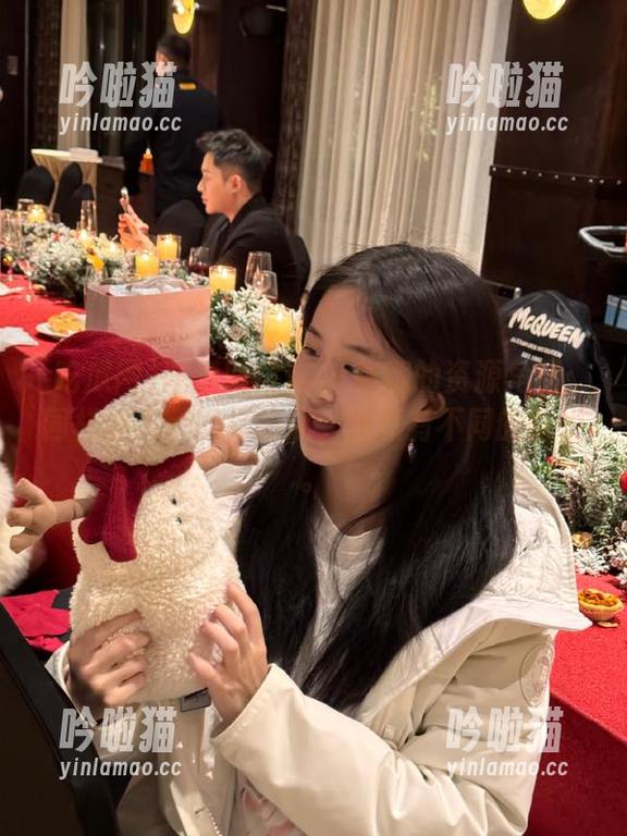 吃瓜网 吃瓜网t7wcc隐藏的资源角落:同样的人、同样的瓜,却总有不同的惊悦。