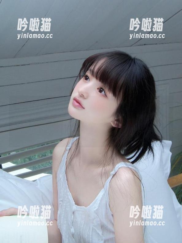 吃瓜网 吃瓜网app里的传送门,仿佛直接通往人性的百味,只想感叹一声“真奇妙”。