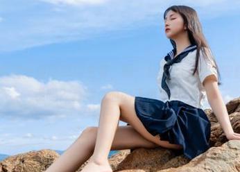观看新版吃瓜网主页，啊，这布局，是在安静地对我招手吗？我翻页面的手停不下来。