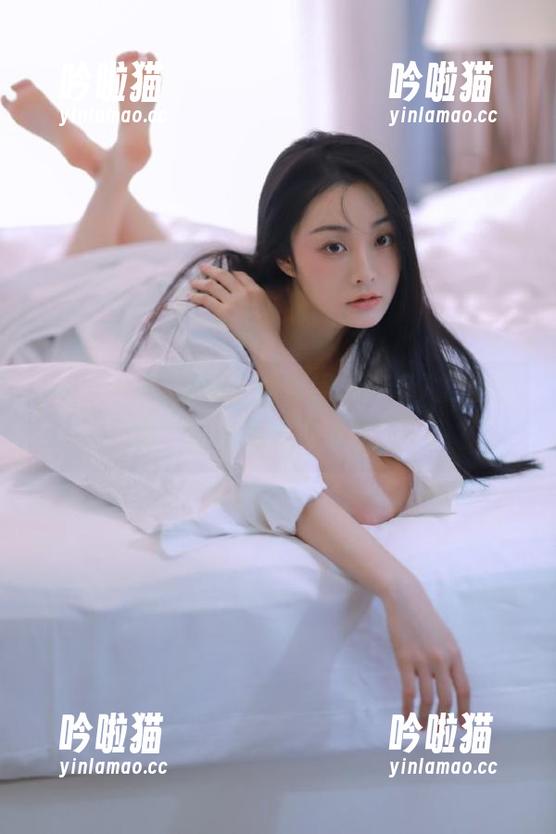 双手一指，娱乐718入口全解锁，吃瓜下载没有烦恼！
