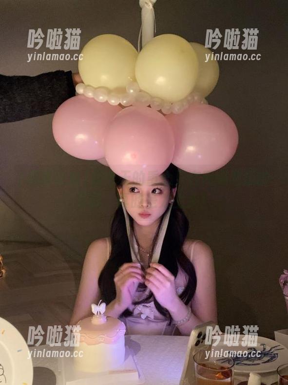 我今天的重心只在网曝吃瓜的更新，真的是太上头！
