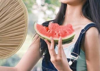 一键传送到黑料不打烊网页版，谁还需要上线的理由呢？