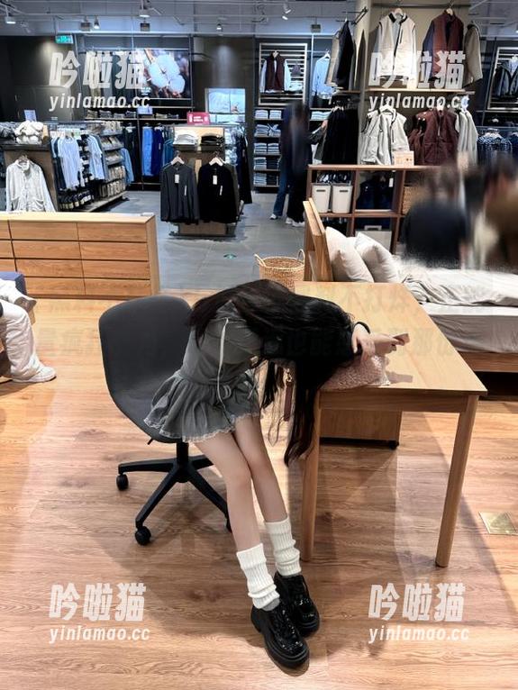 万篇长征黑料不打烊，正能量疯狂转角，地址再远也能感受到那份温暖！