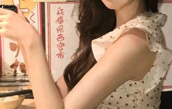 就爱逛这个黑料不打烊su网站，首页入口有种神奇的吸引力。
