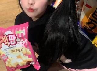 看“51黑料不打烊003”，我觉得我又重拾了“五毛特技”的追剧技巧。